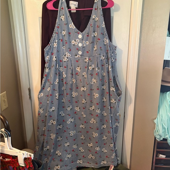 Blue Gingham‎ Floral  Dress - Picture 1 of 4